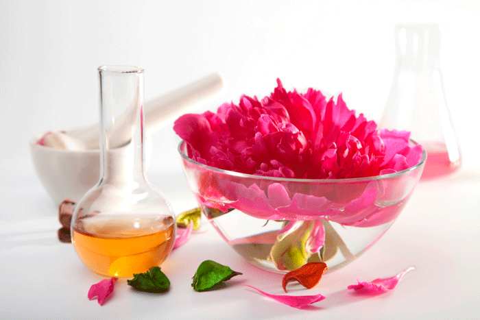 Perfume casero con esencias naturales | Perfumes artesanales
